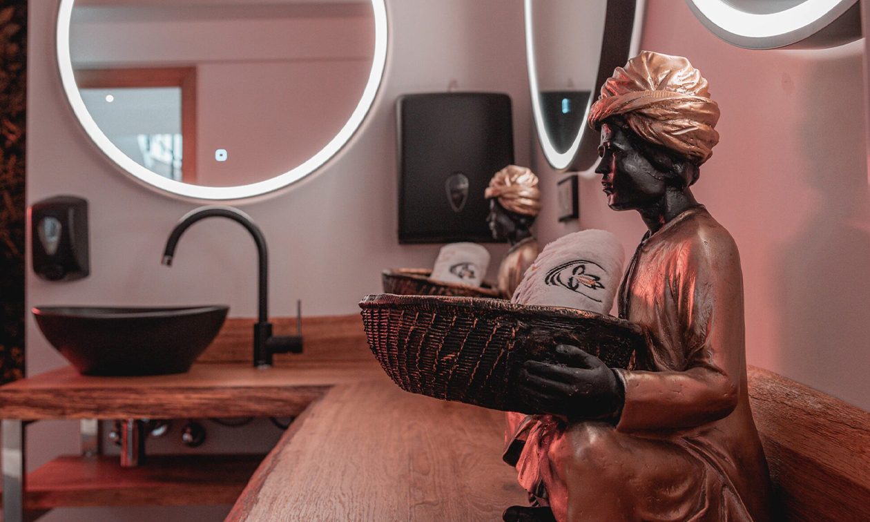 Dluxe Spa & Beauty