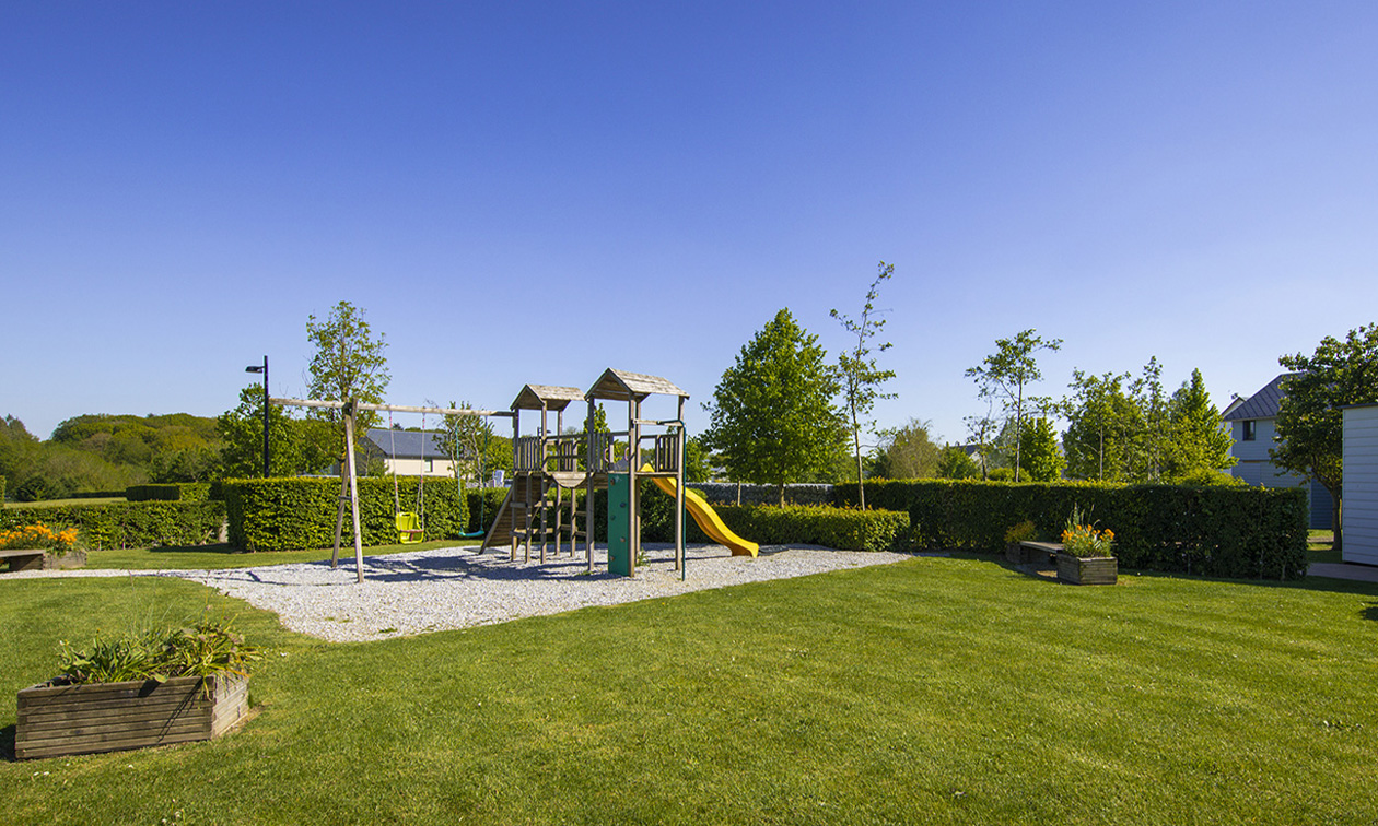 Golden Lakes Village