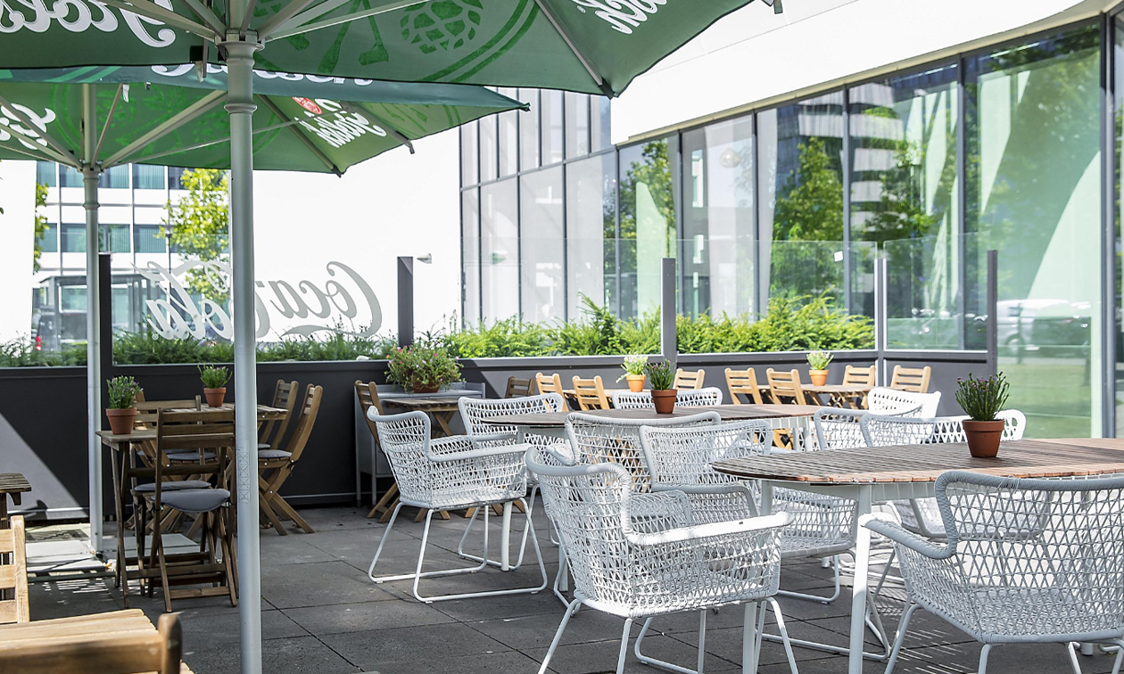 Holiday Inn Express Arena Towers