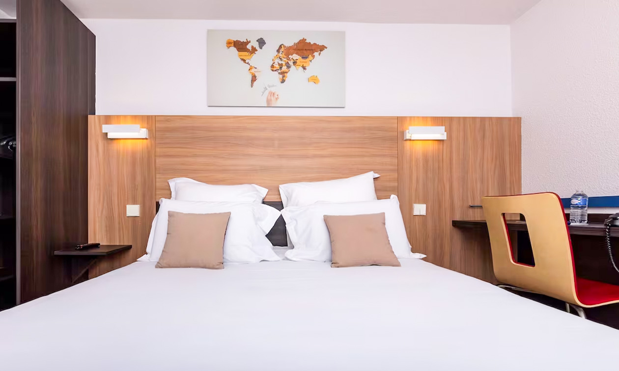 Hôtel Kyriad Colombes Paris Ouest