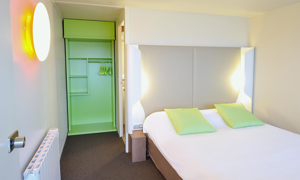 Hôtel Restaurant Campanile Reims Est - Taissy