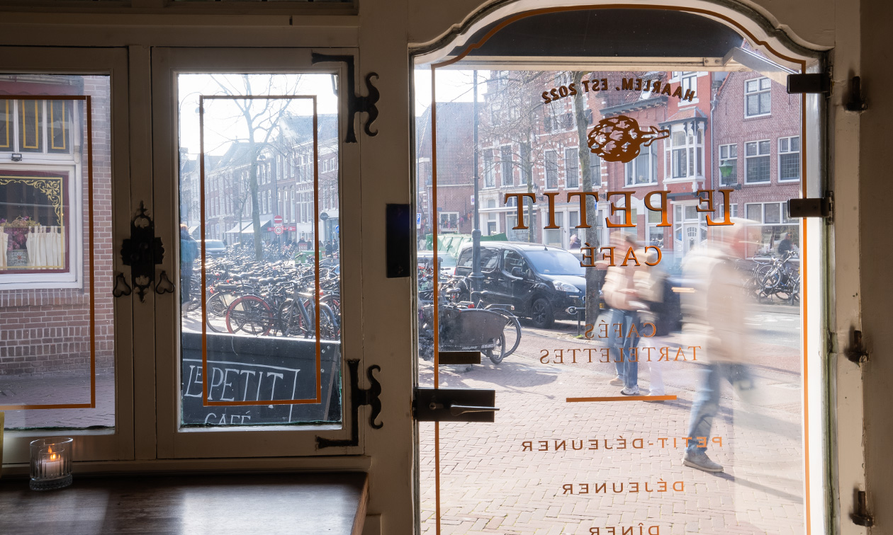 Le Petit Café Haarlem