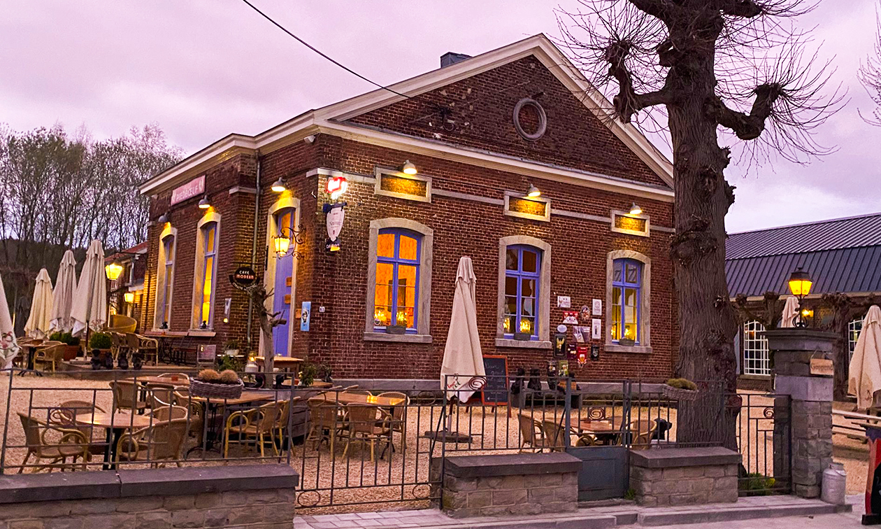 Modern - Fine Dining & Friends