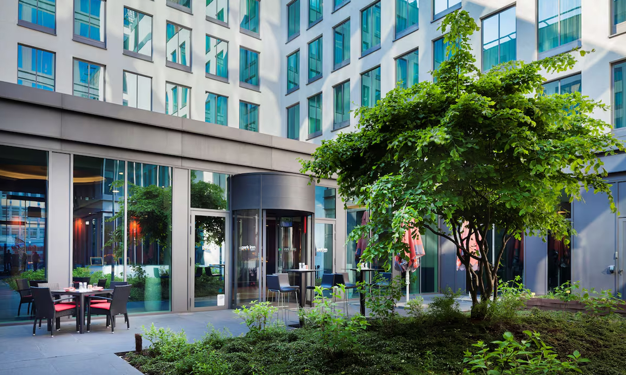 Park Inn by Radisson Brussels Midi