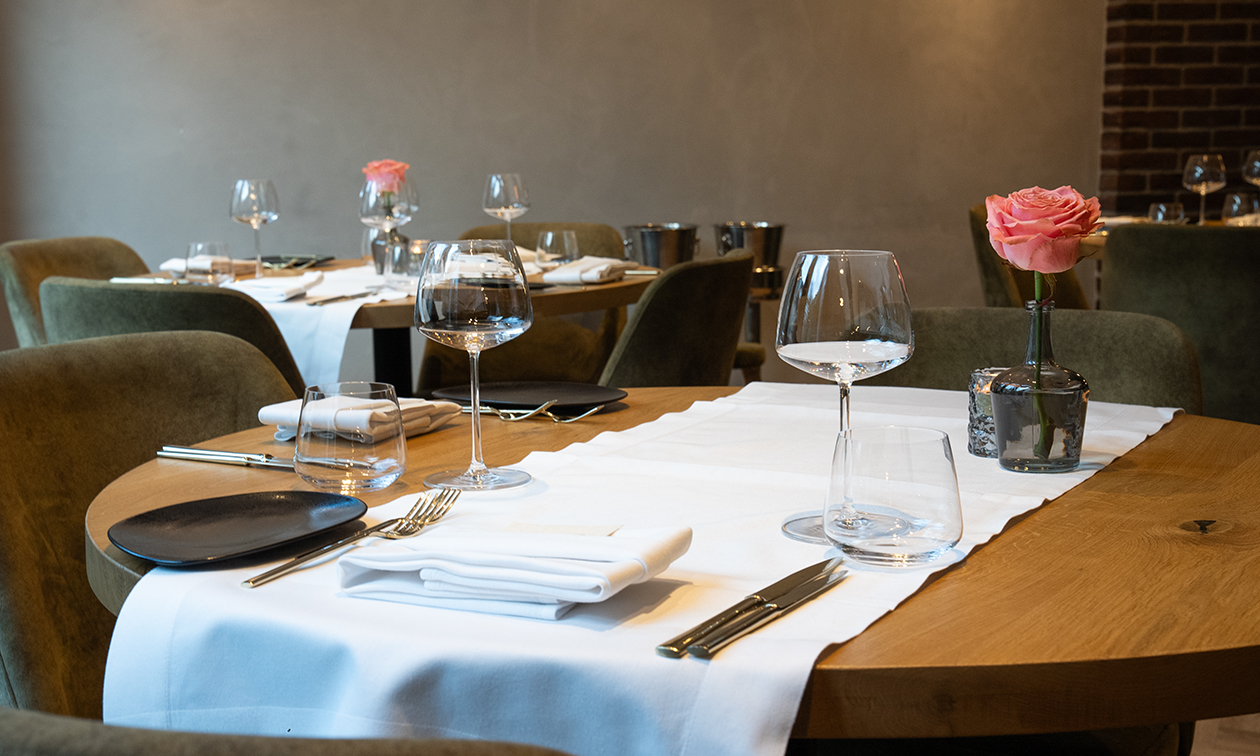 Restaurant 12