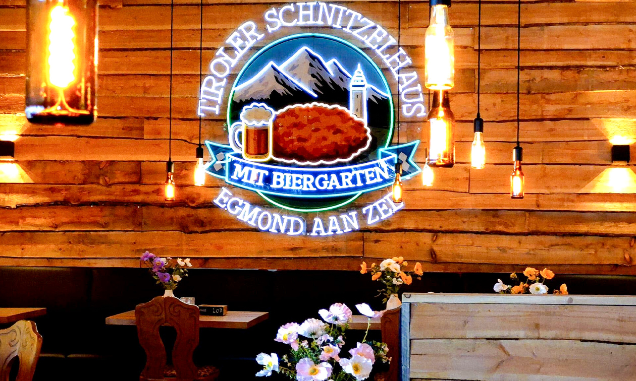 Tiroler Schnitzelhaus mit Biergarten Egmond aan Zee