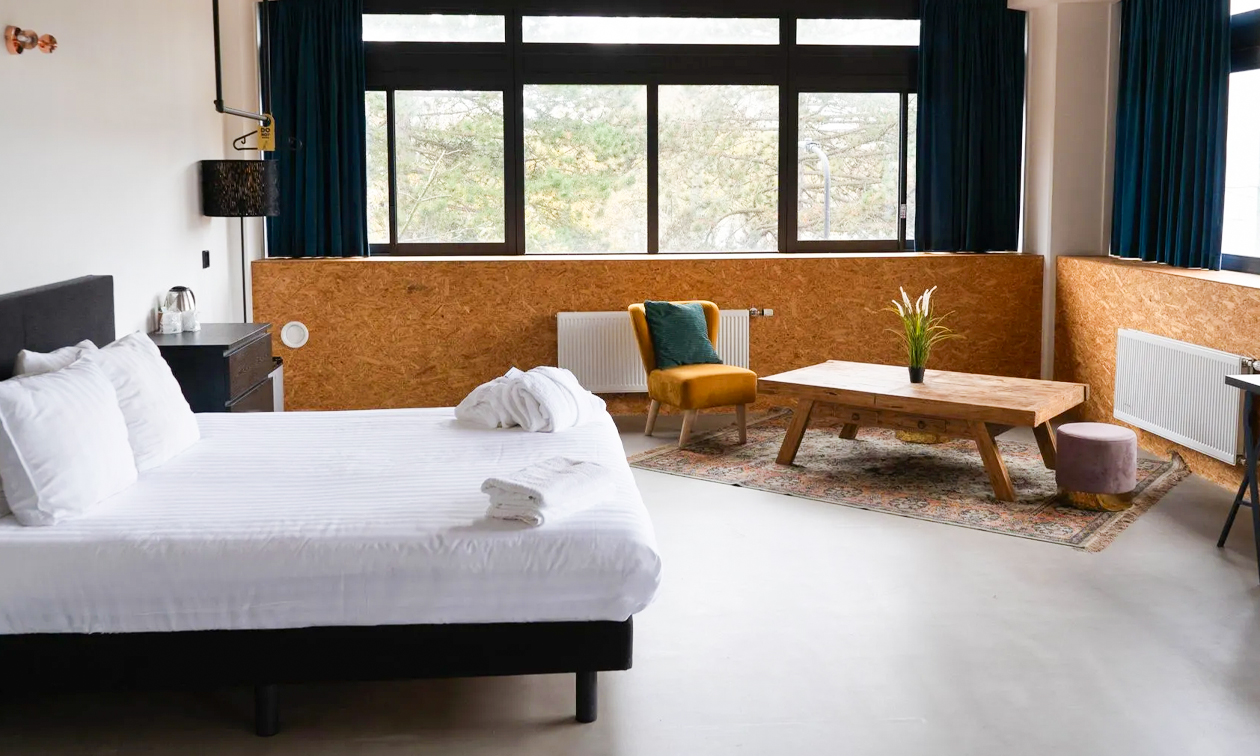 Urban Hotel The Golden Stork