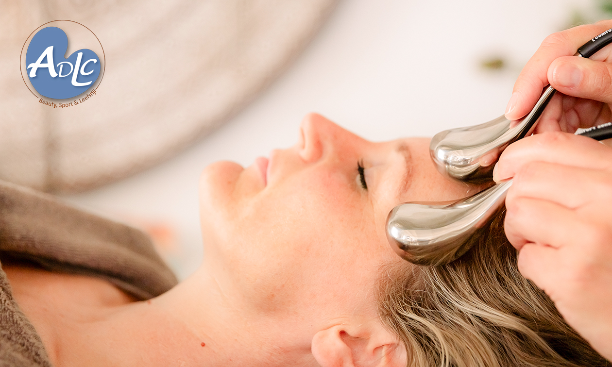 Contour boost-gezichtsbehandeling (60 min)
