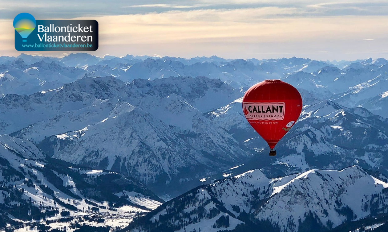 Ballonvaart (1 uur) + glas bubbels en borrelhapje
