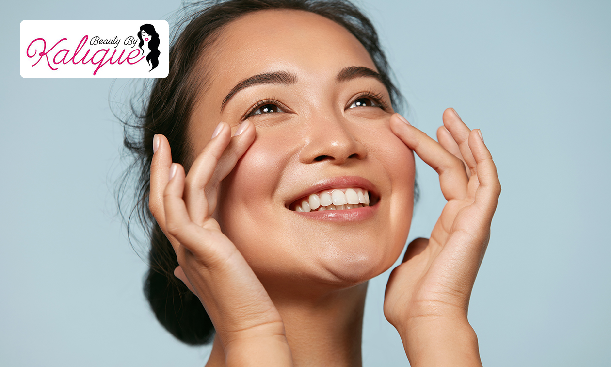Hydro-dermabrasie- + evt. wimper-, wenkbrauw- of waxbehandeling (45, 60 of 75 min)
