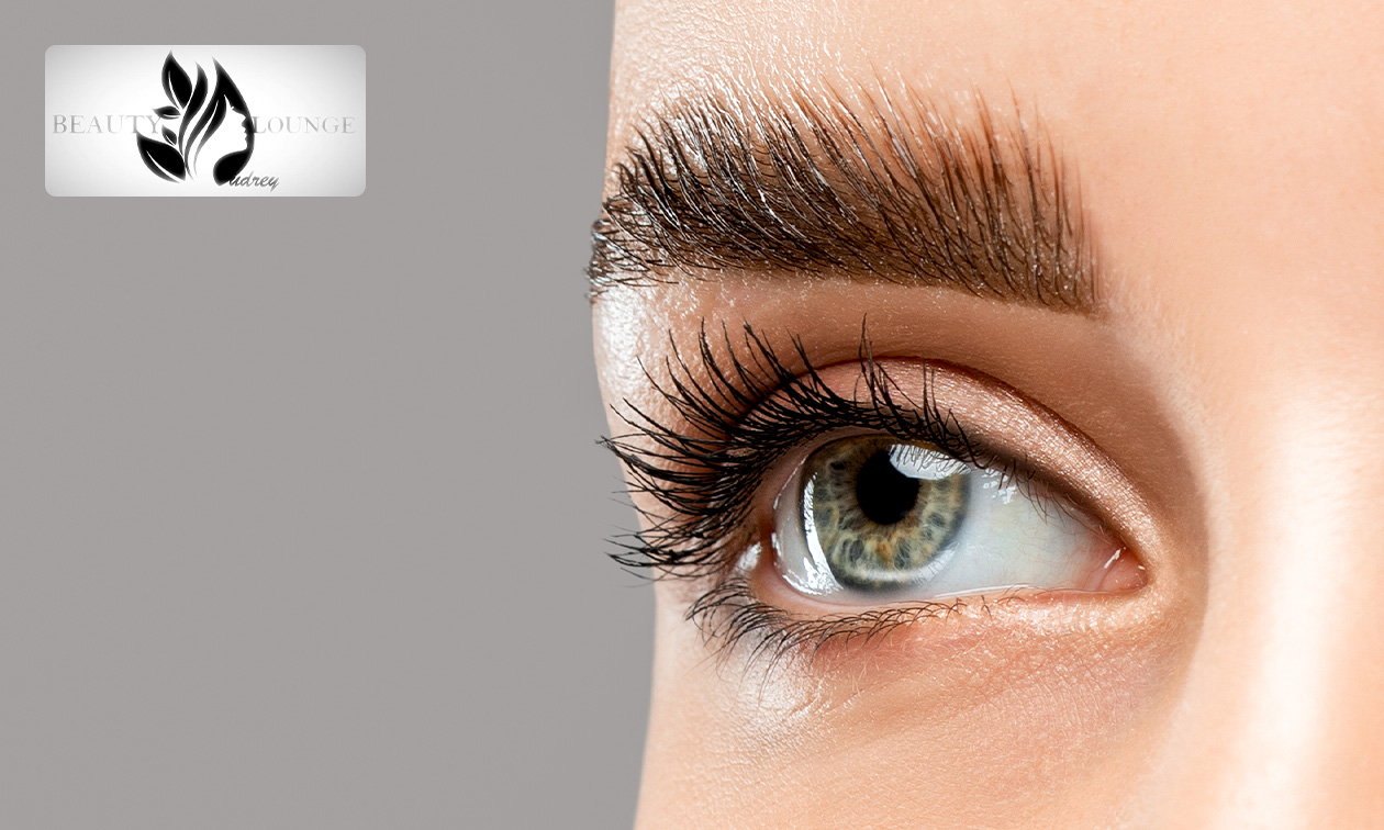 Wimperbehandeling naar keuze