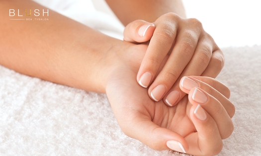 Manicurebehandeling naar keuze of BIAB + gellak