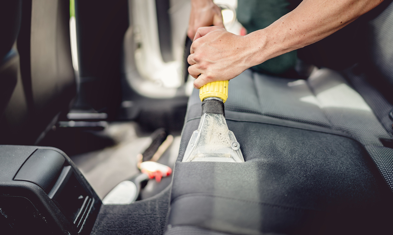 Reiniging autobekleding