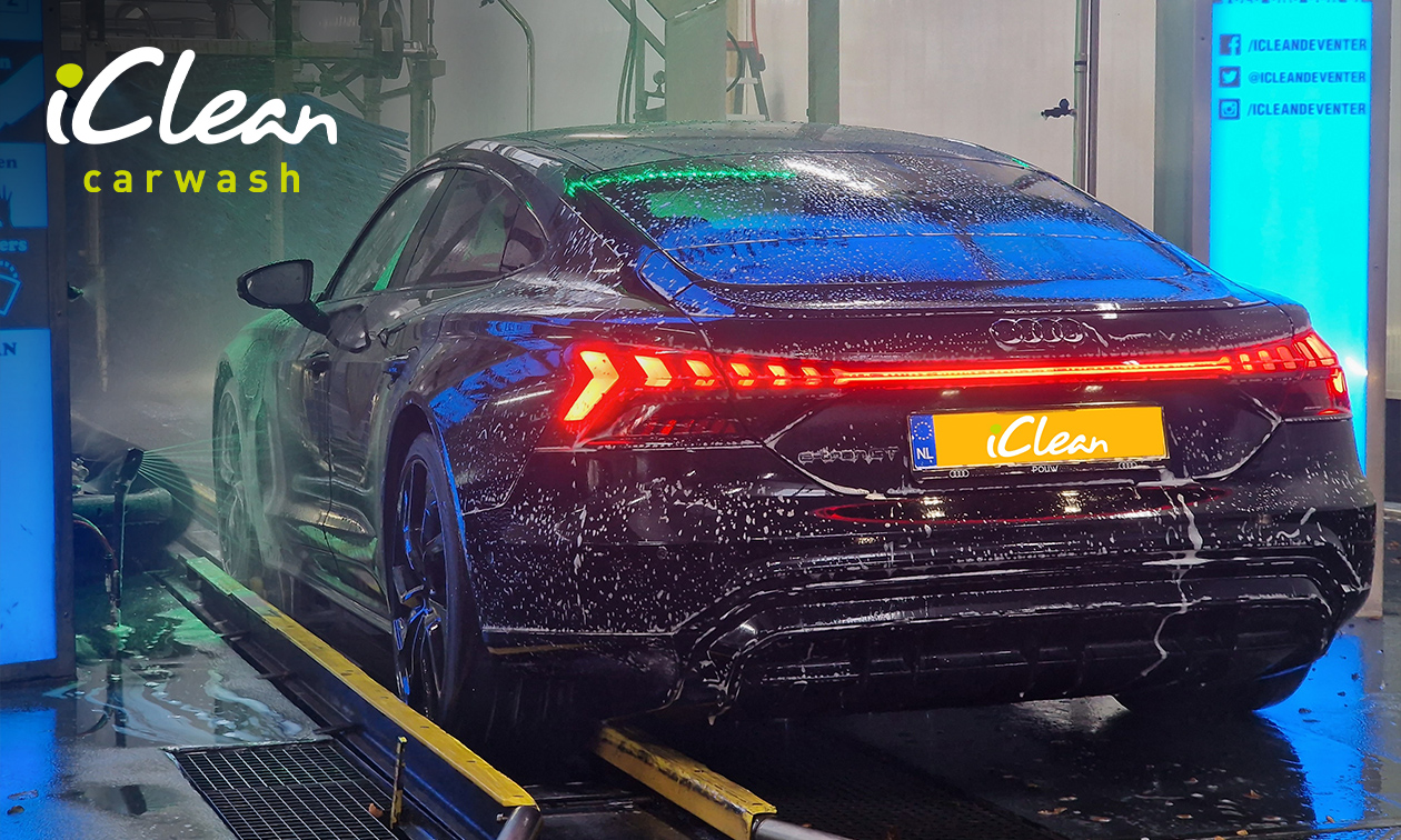 Autowasbeurt bij iClean Carwash Deventer