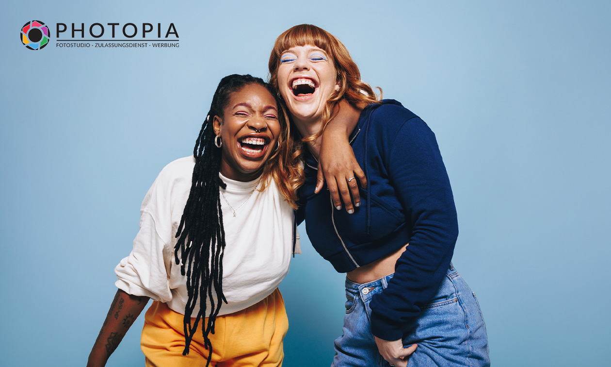 Fotoshooting (30 Min.) für bis zu 4 Personen + Digitales Foto + Fotoabzug