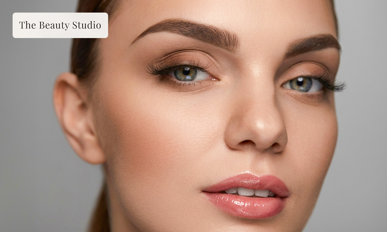 Powder brows of lippigmentatie + touch-up